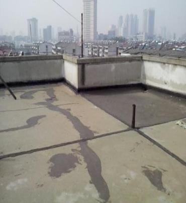 兴隆漏水维修 楼顶漏水是什么原因，楼顶漏水维修方法是什么?